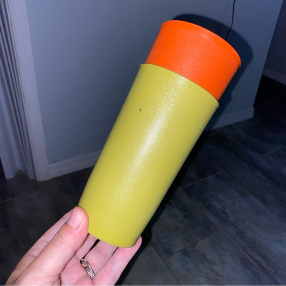 9 Tupperware Autumn Harvest Tumblers - Picture 6 of 9